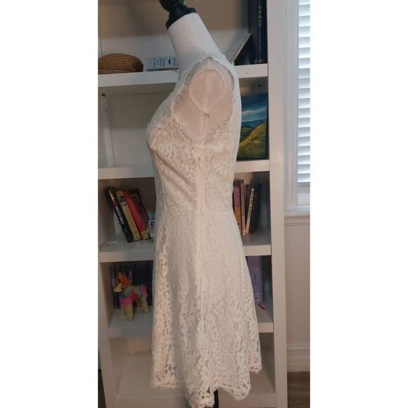 Joie Nicolina White  Mini Dress size Small Eyelash Lace V-Neck - Picture 9 of 14